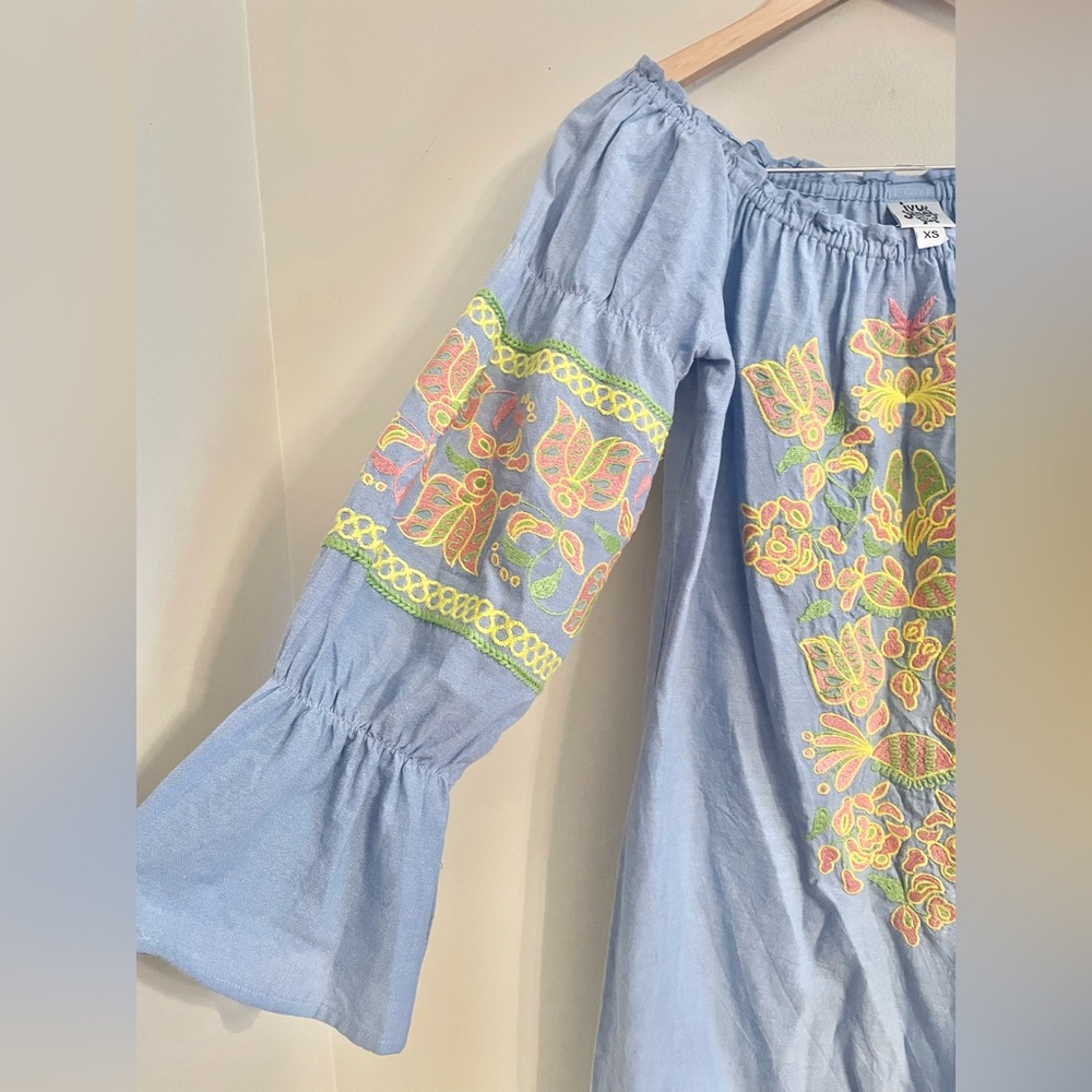 Ivy Jane off shoulder embroidered chambray dress Size X- Small- EUC - Picture 5 of 10